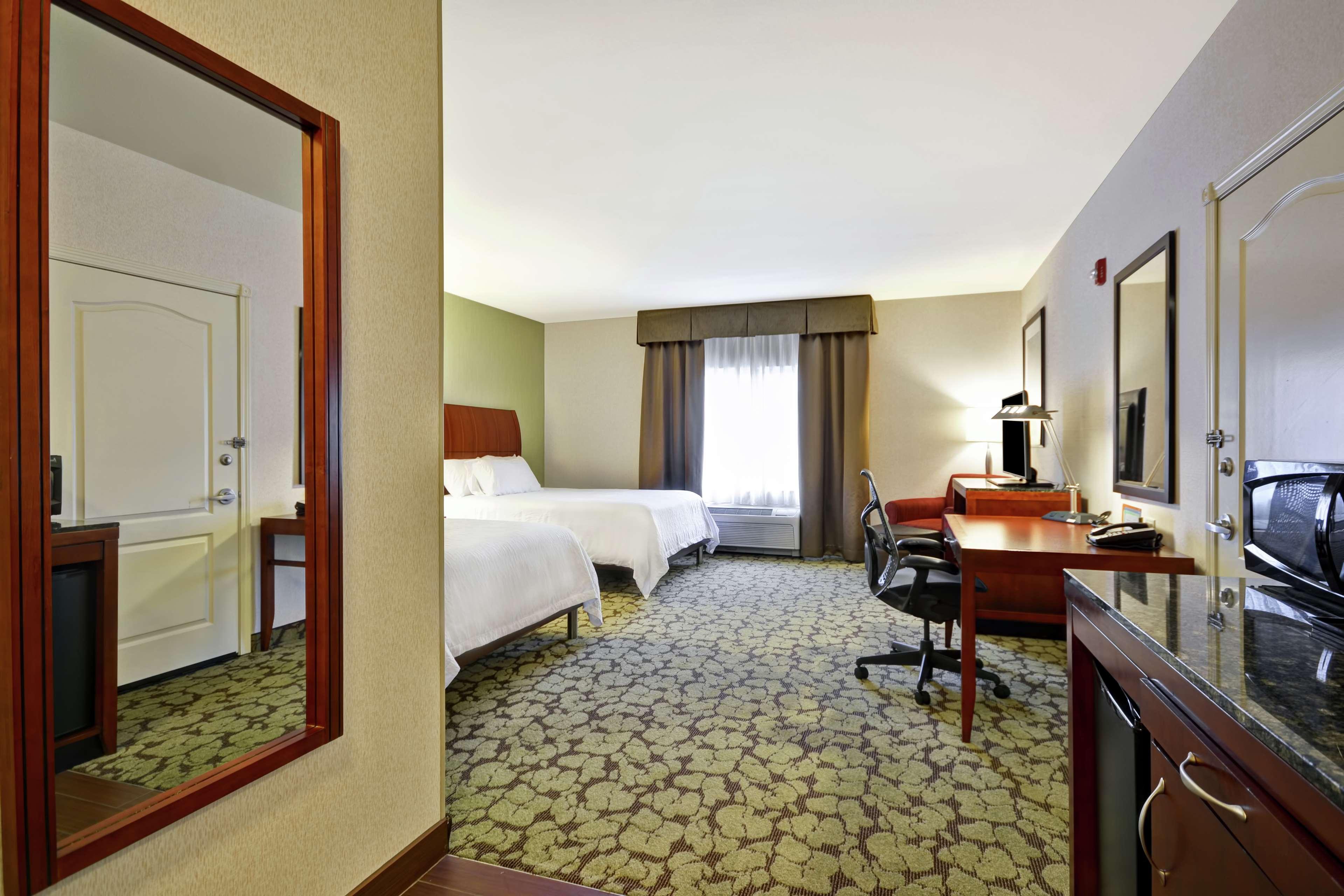 Hilton Garden Inn Fort Collins Exterior foto